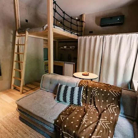 Апартаменты Best Location Boutique *
